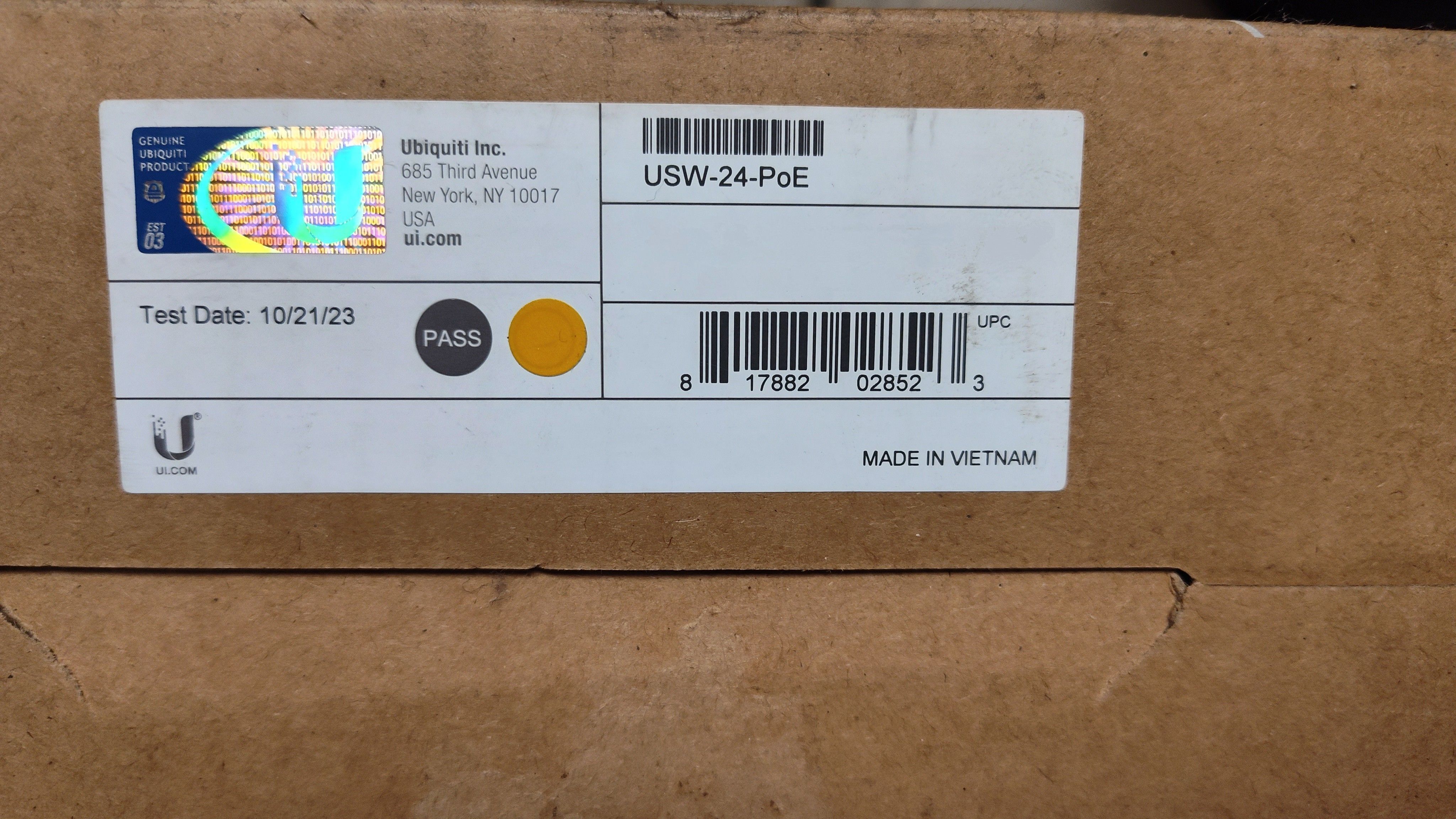 Ubiquity Unifi usw-24-poe level 2 switch