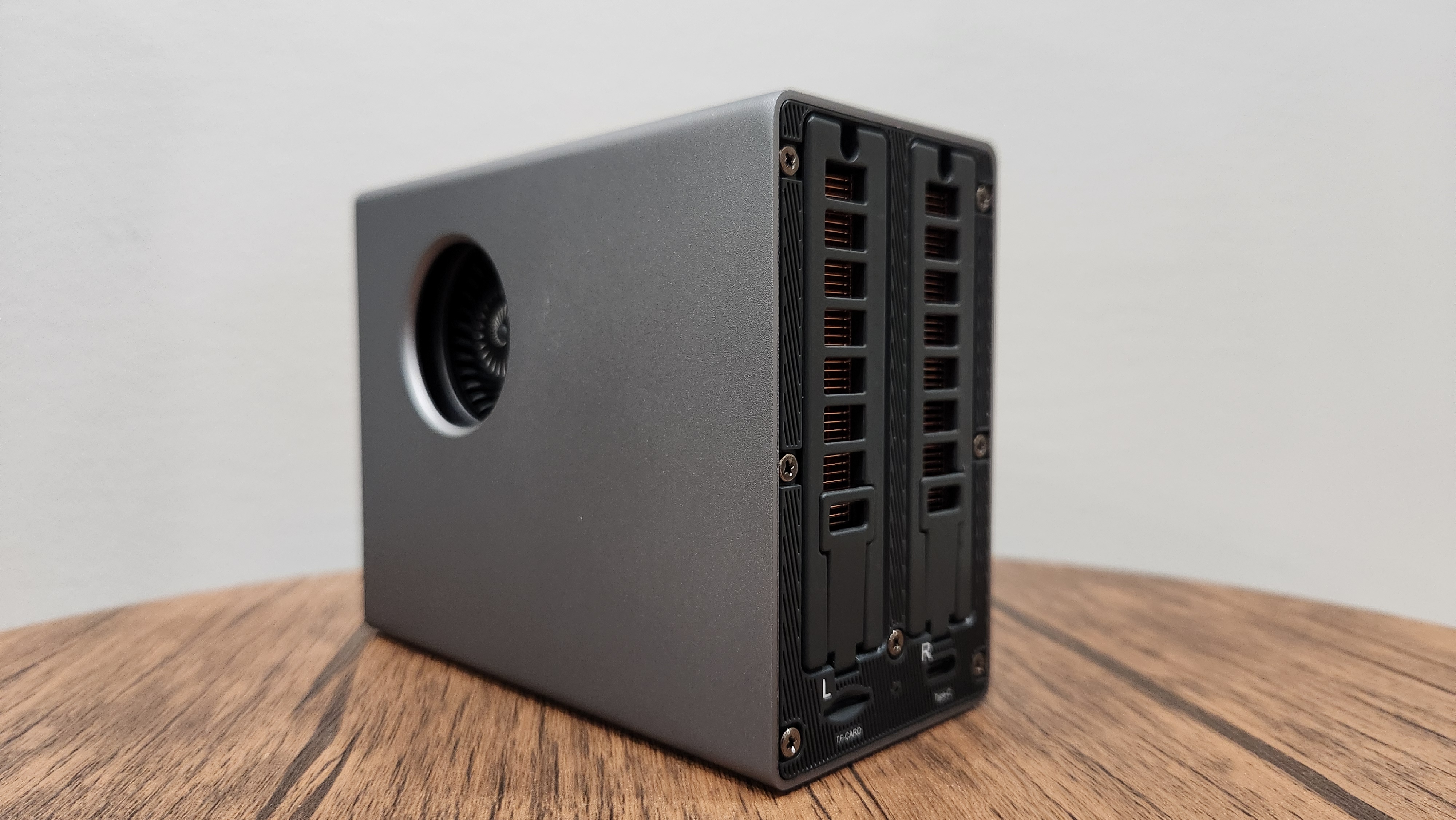 Goldshell Byte with 2 x Aleo Cards and PSU